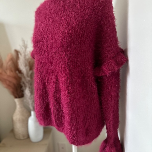 Very soft magenta sweater - Picture 2 of 3